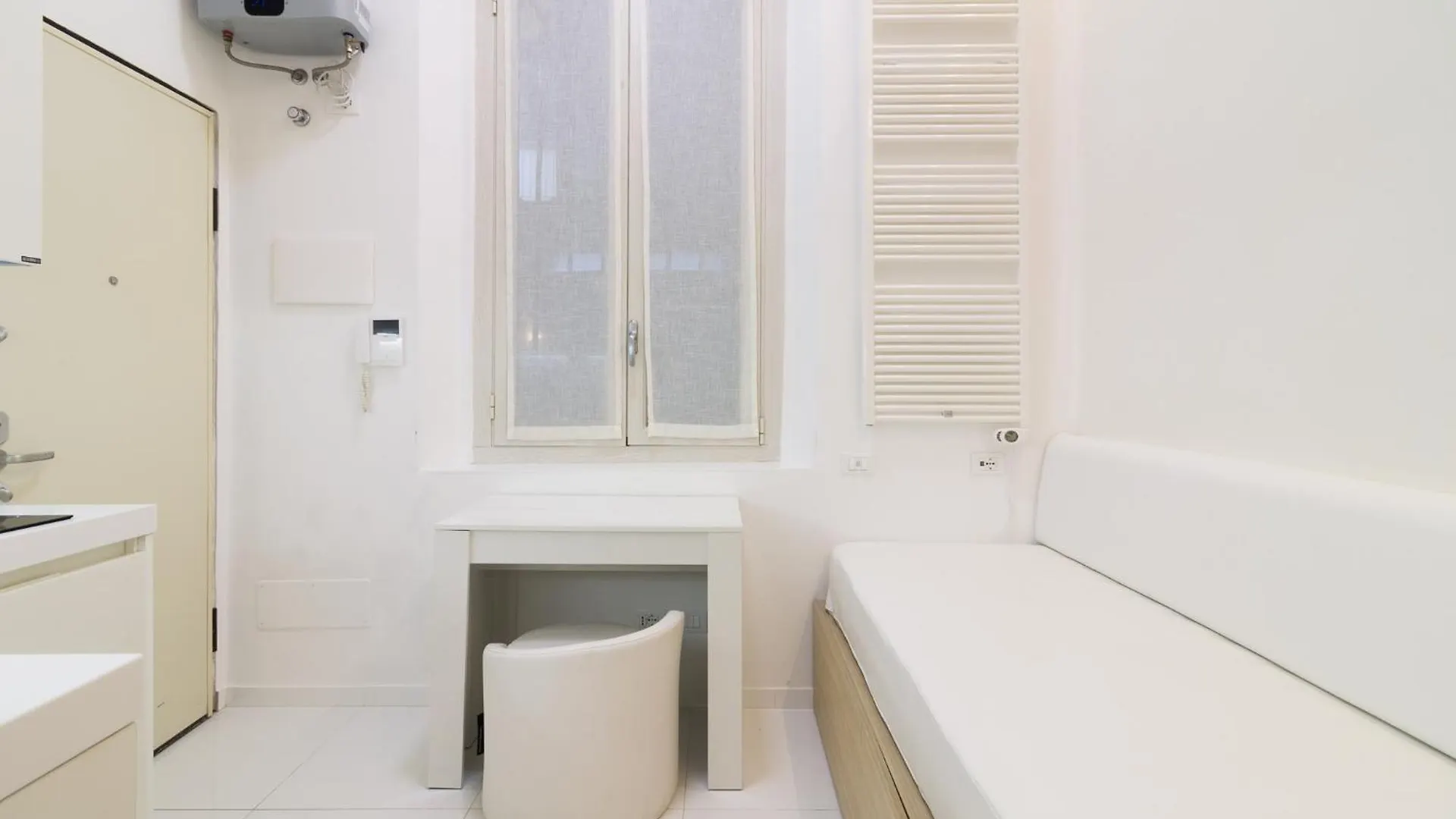 Tiny House Darsena Apartment Milan 0*,